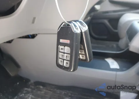 2018 Honda Odyssey Ex-L from USA, damaged, VIN 5FNRL6H7XJB034856